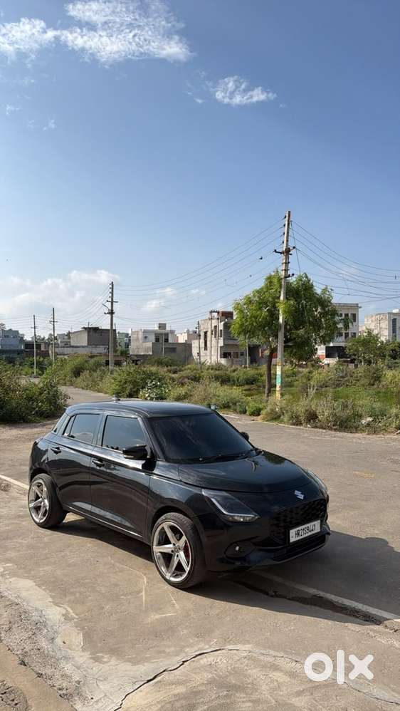 Maruti Swift Vxi 2025