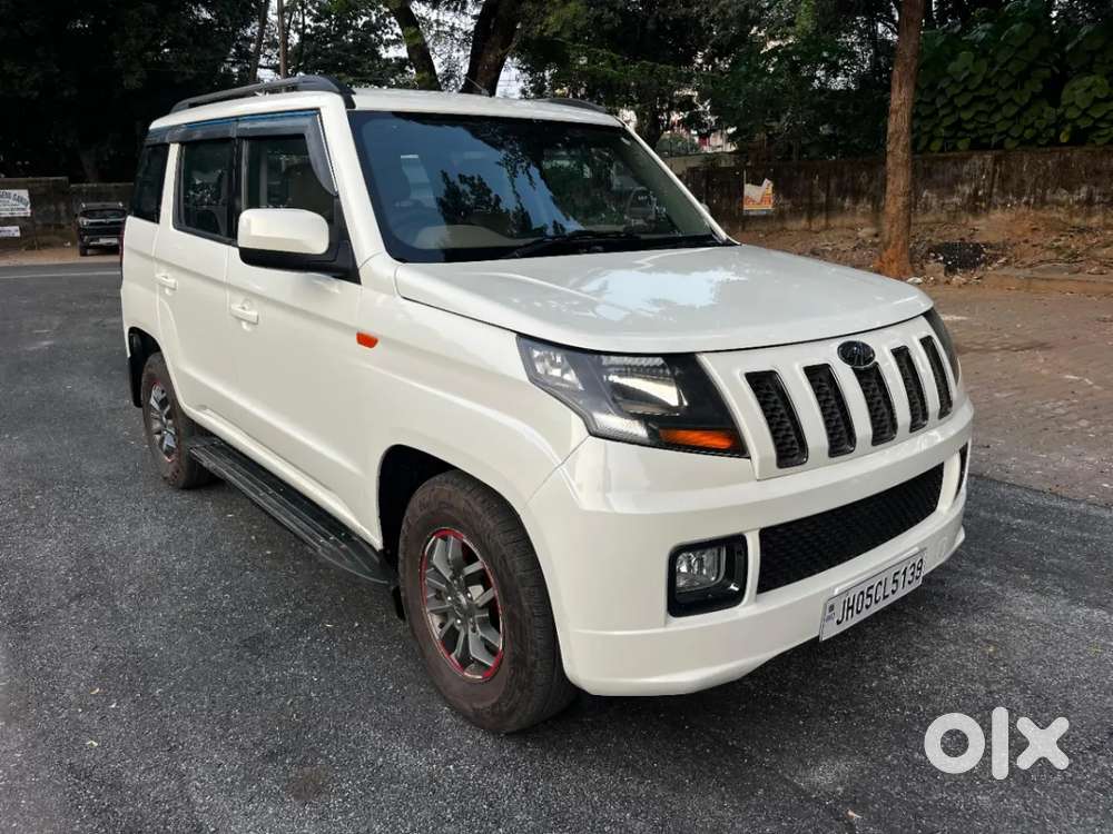 Mahindra Tuv 300 T10, 2018, Diesel
