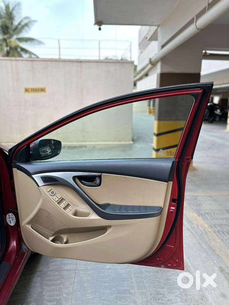 Hyundai New Elantra 1.8 Sx (o) At Vtvt, 2015, Petrol