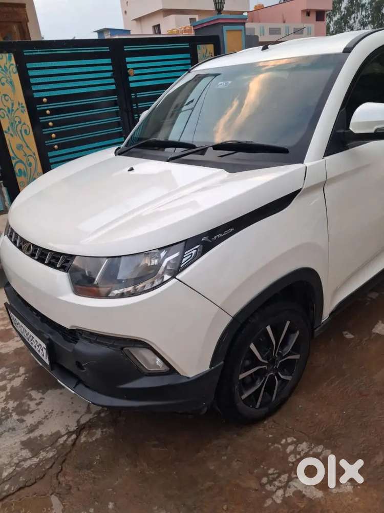 Mahindra Kuv100 Nxt 2017 Petrol 6 Str