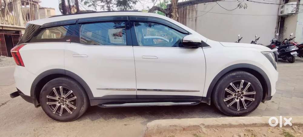 Mahindra Xuv700 2022 Petrol 30000 Km Driven