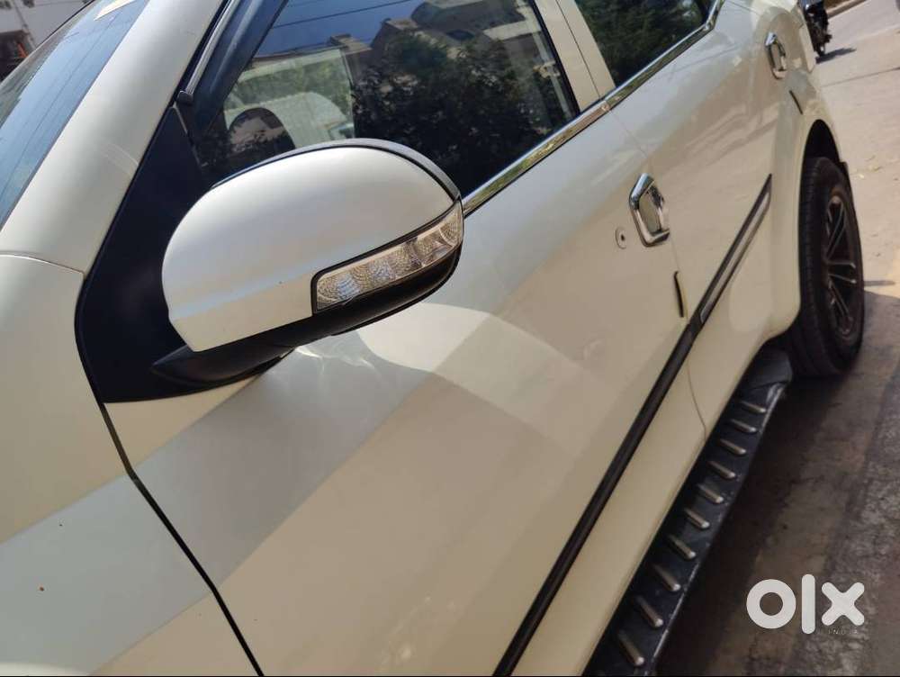 Mahindra Xuv500 2019 Diesel Well Maintained