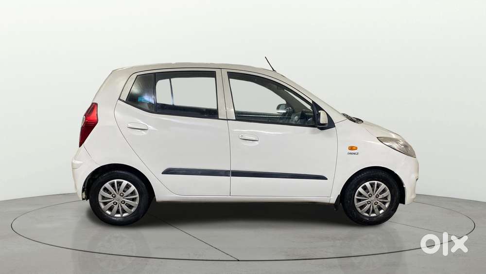 Hyundai I10 Sportz 1.1l, 2016, Cng & Hybrids