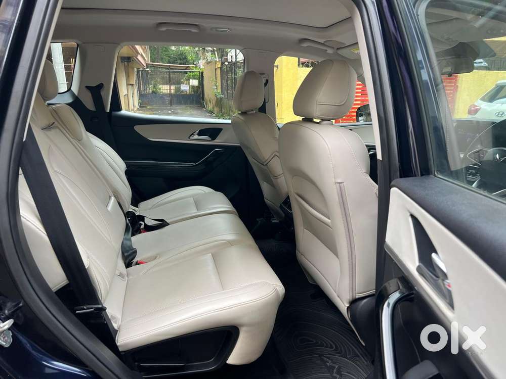 Mahindra Xuv700 2.0 Ax 7 Petrol At Luxury Pack Str, 2023, Diesel