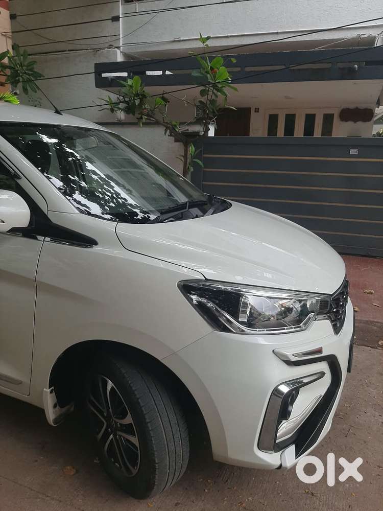 Maruti Suzuki Ertiga 1.5 Zxi Plus Shvs, 2022, Petrol