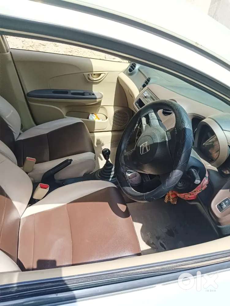 Honda Amaze 2013 Petrol Well Maintained