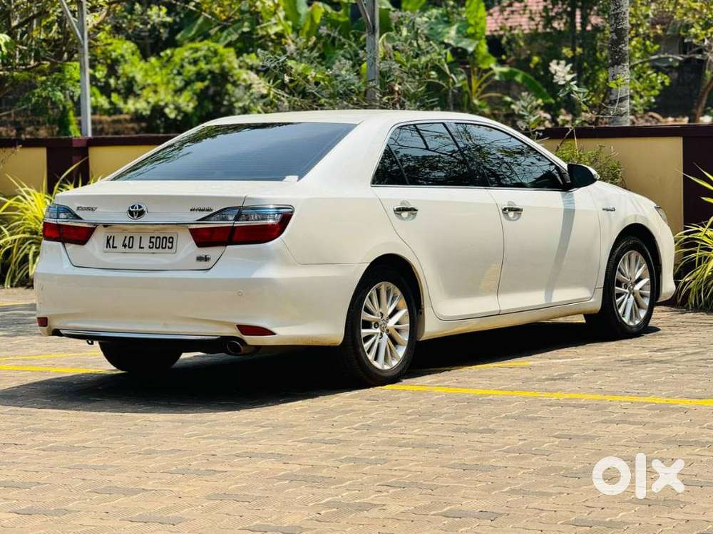 Toyota Camry Hybrid, 2015, Petrol