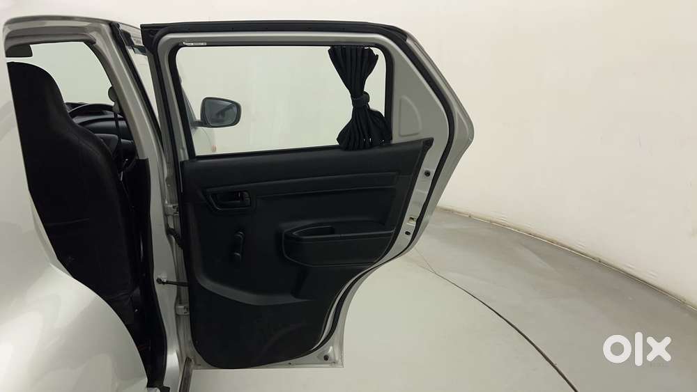 Maruti Suzuki S-presso Vxi Opt, 2024, Petrol