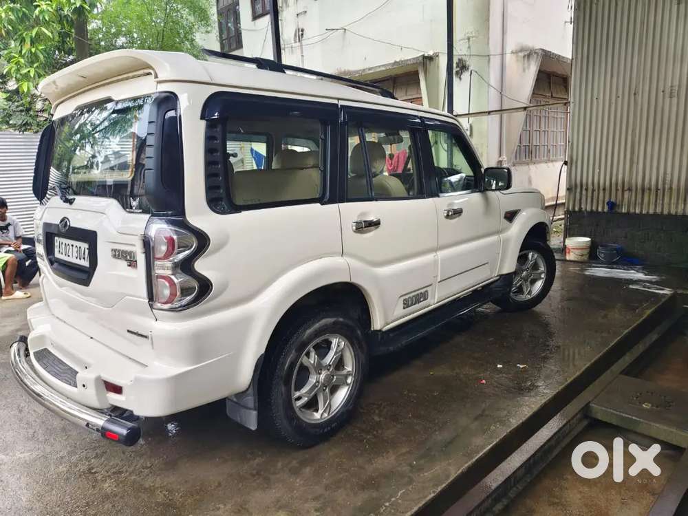 Mahindra Scorpio Classic 2017