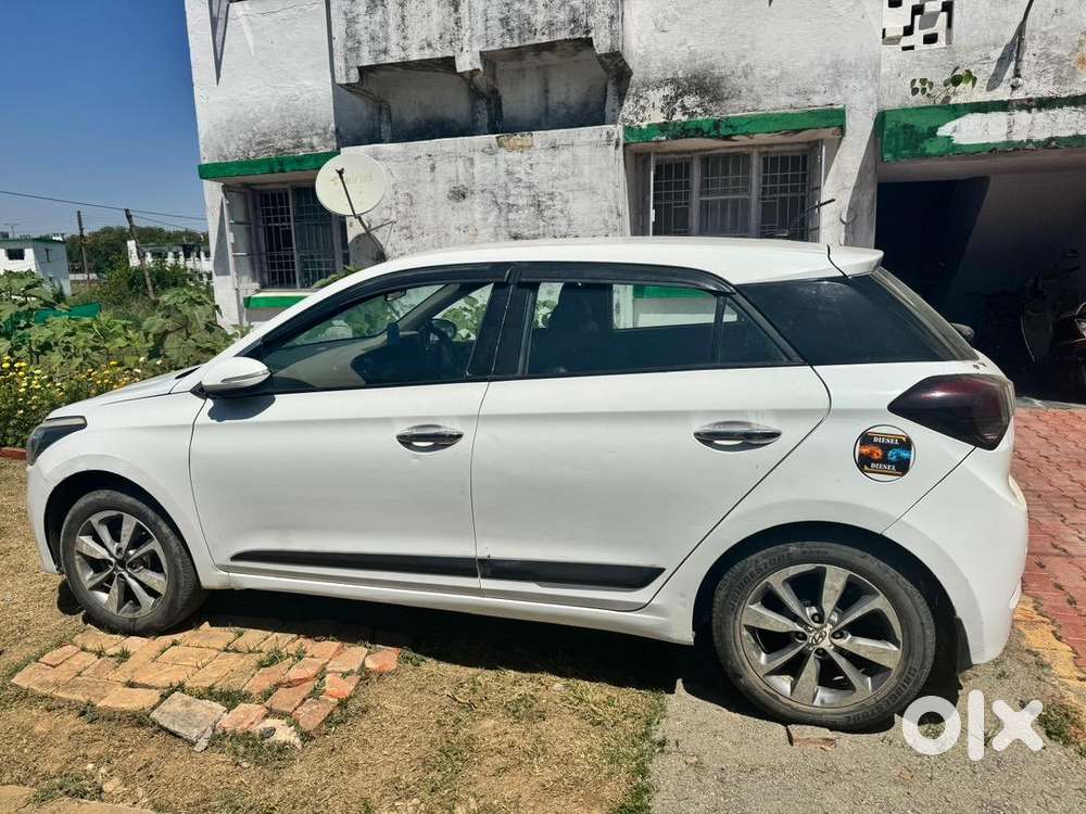 Hyundai I20 2016 Diesel 100000 Km Driven
