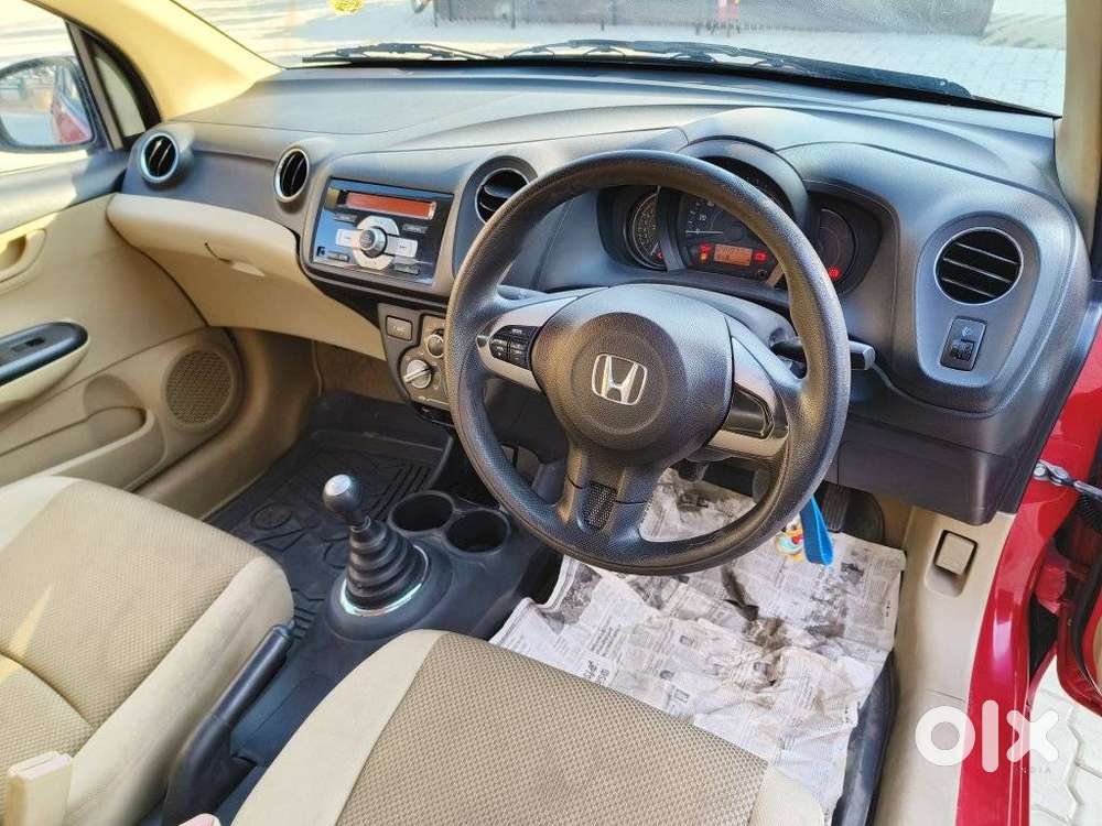 Honda Brio Vx Mt, 2015, Petrol