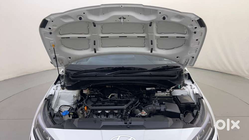 Hyundai New I20 1.2 Asta (o) Ivt, 2025, Petrol