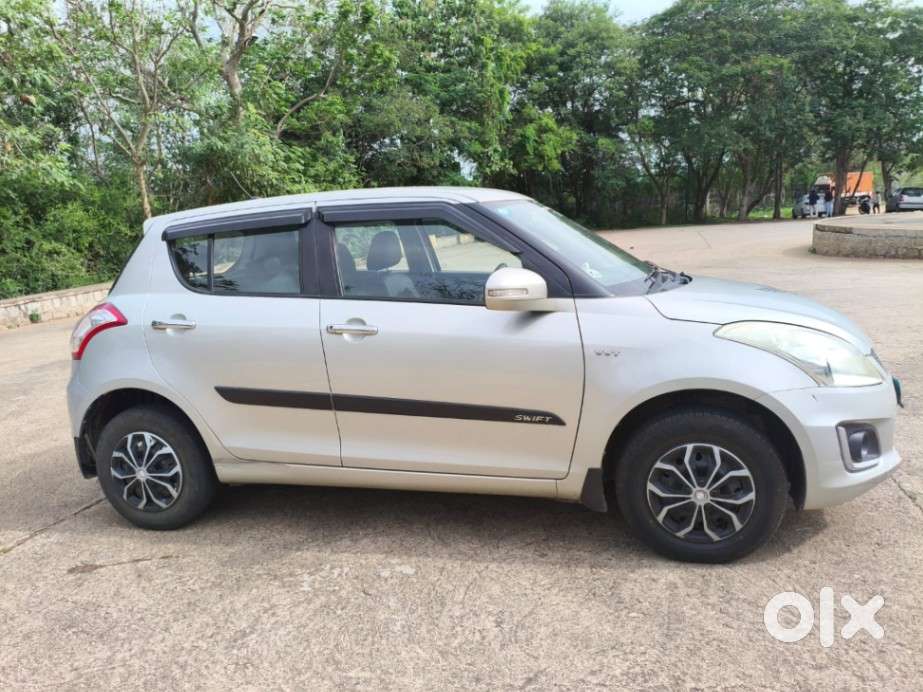 Maruti Suzuki Swift Vxi, 2017, Petrol