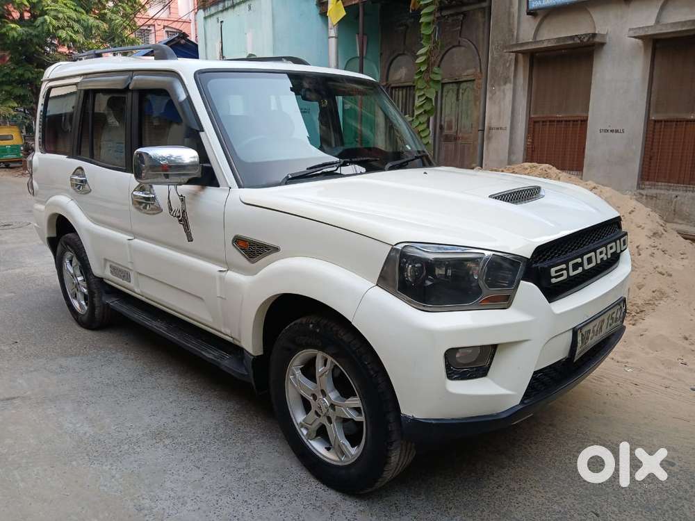 Mahindra Scorpio S10, 2016, Diesel