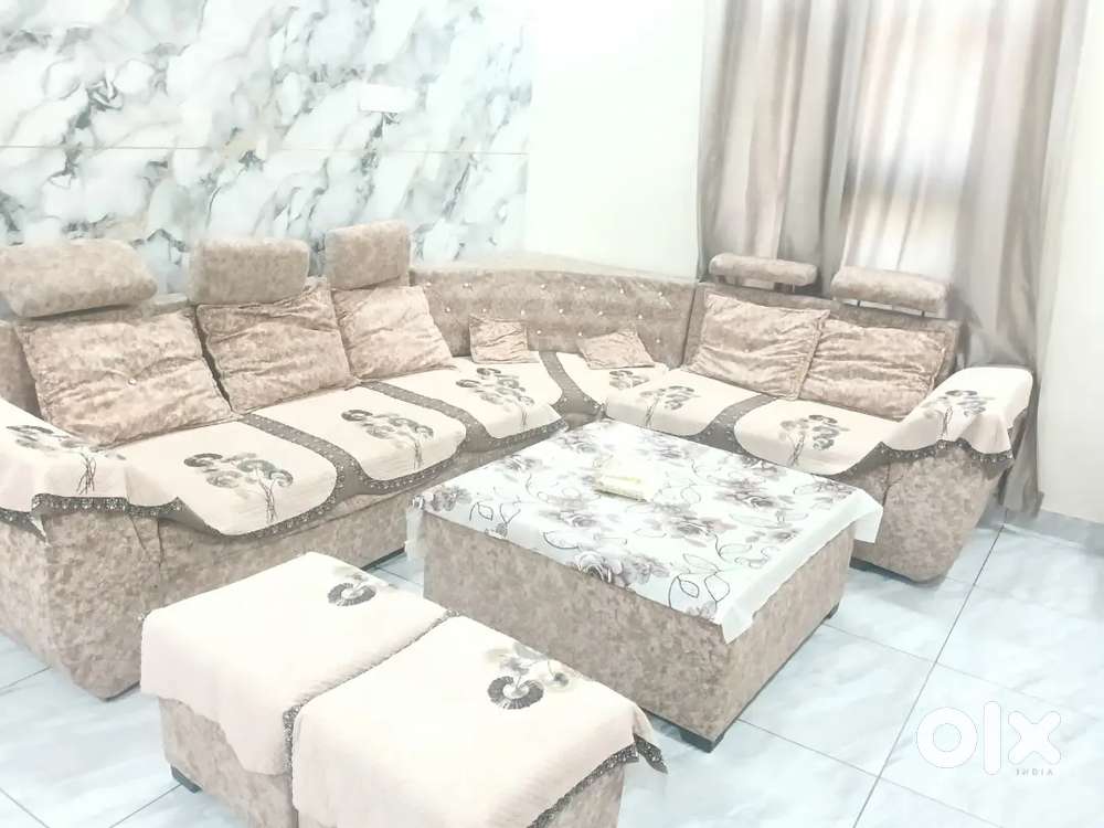7 sitar sofa