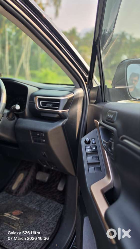 Maruti Suzuki Invicto Alpha Plus 7str, 2024, Petrol