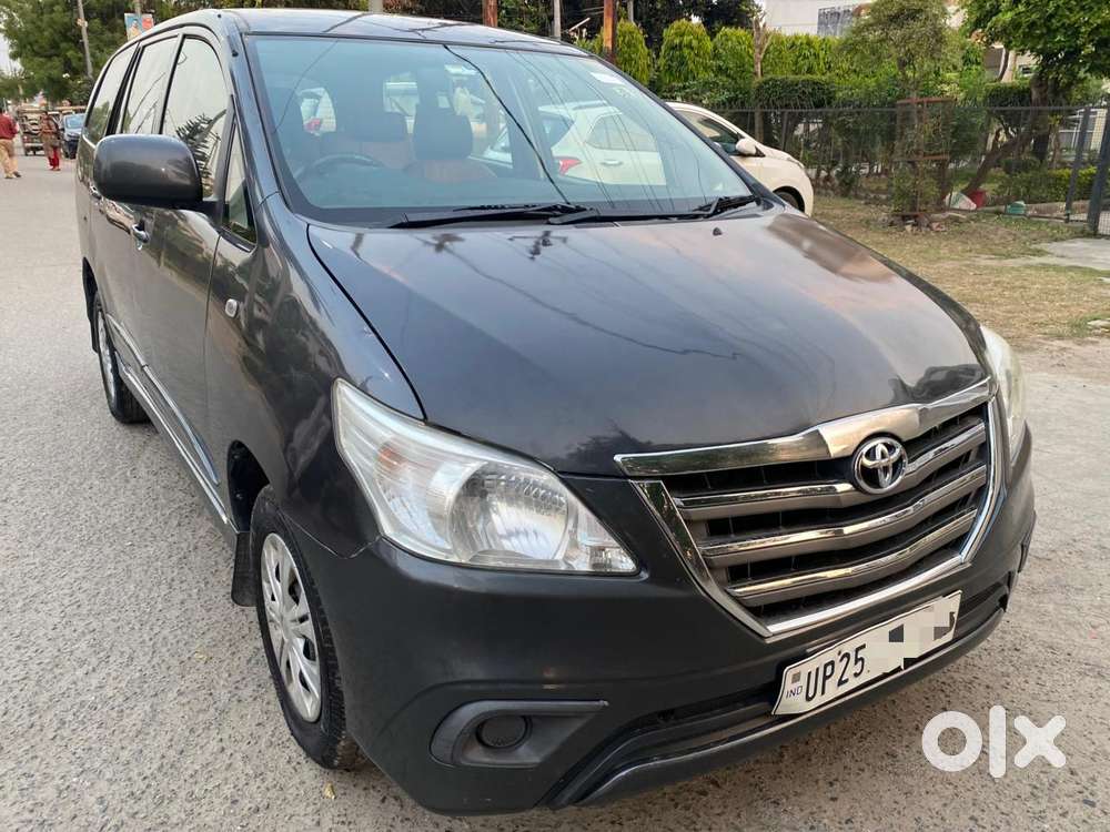 Toyota Innova 2.5 G (diesel) 8 Seater, 2015, Diesel