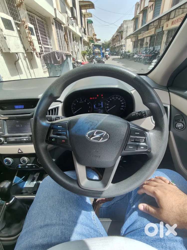 Hyundai Creta 2016 Petrol Well Maintained