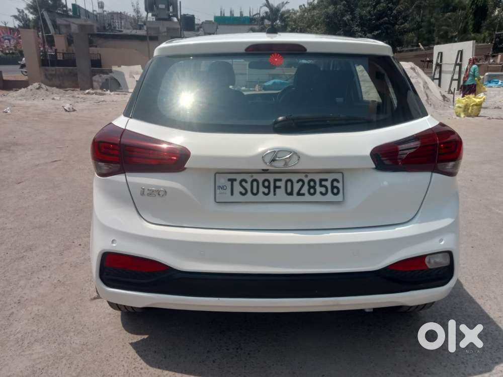 Hyundai Elite I20 Asta (o) 1.2 Mt, 2021, Petrol