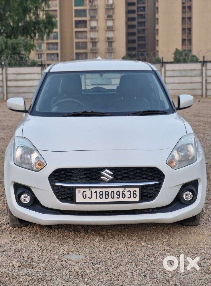 Maruti Suzuki Swift Vxi + Manual, 2021, Petrol