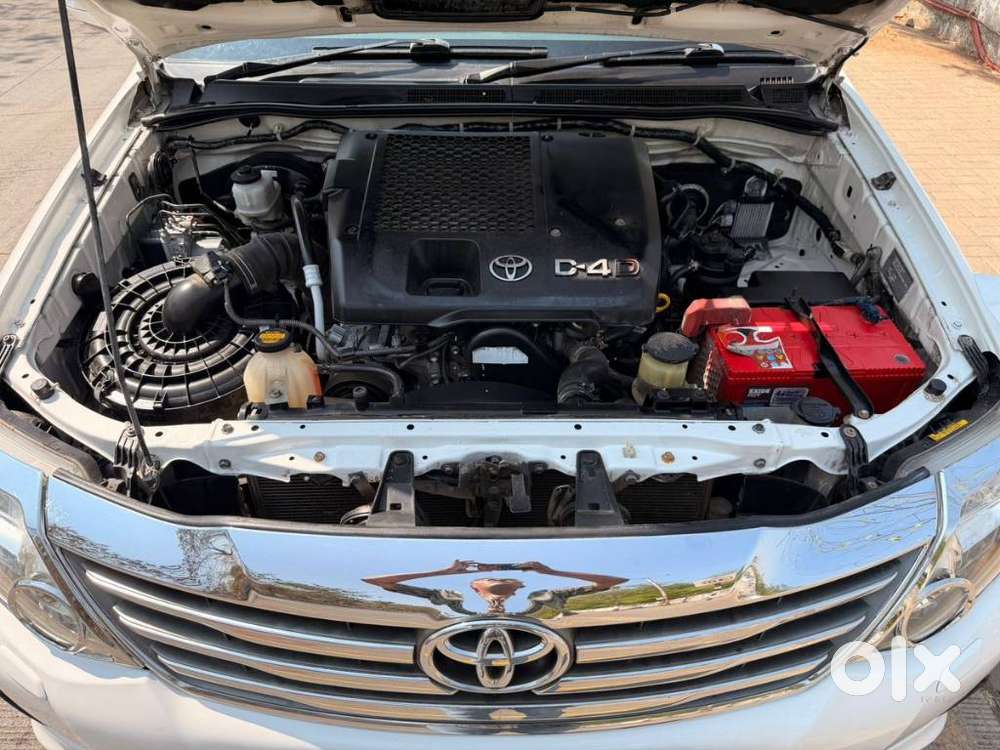 Toyota Fortuner 2011-2016 4x4 Mt, 2014, Diesel