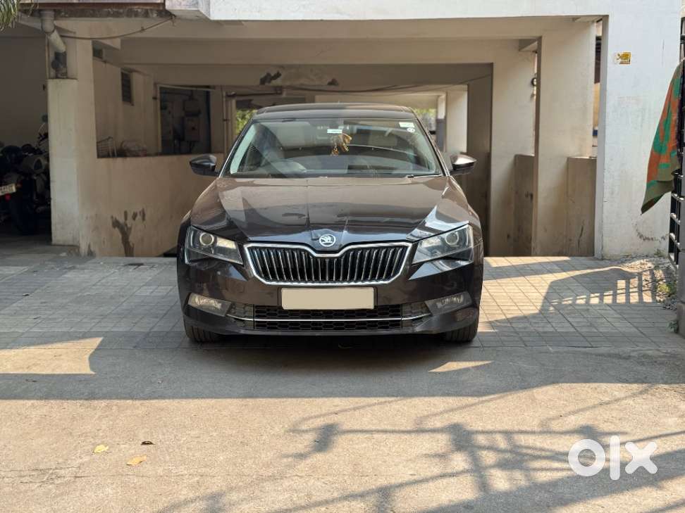 Skoda Superb L&k 2.0 Tdi At, 2018, Diesel