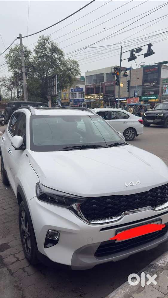 Kia Sonet 2023 Petrol 19000 Km Driven
