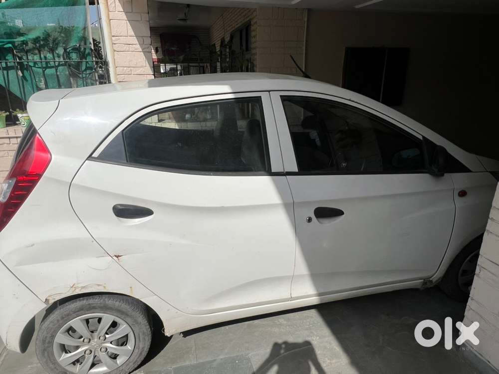 Hyundai Eon Petrol 60000 Km Driven