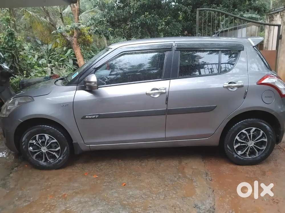 Maruti Swift Vxi 2016