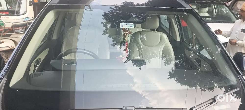 Mahindra Xuv700 Ax7l 2023
