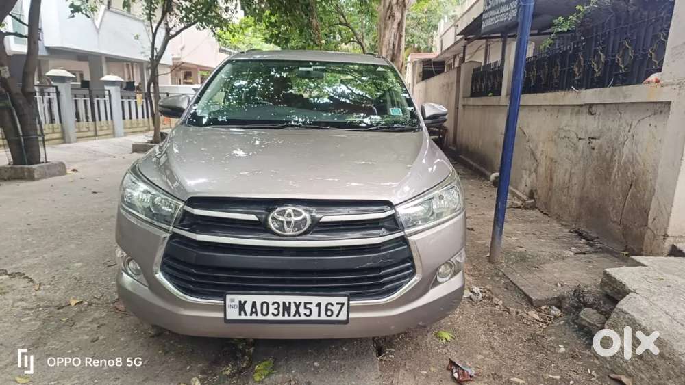 Toyota Innova Crysta [2020-ongoing] 2.4 Gx 8 Str, 2017, Diesel