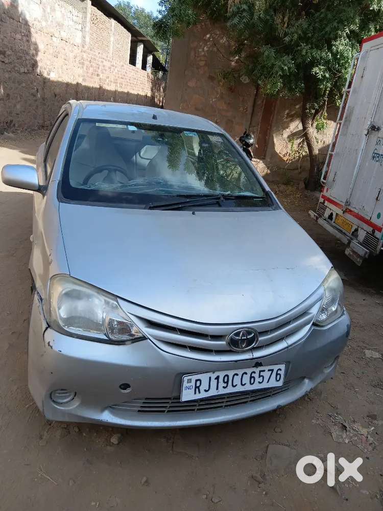 Toyota Etios Liva 2012 Diesel Well Maintained