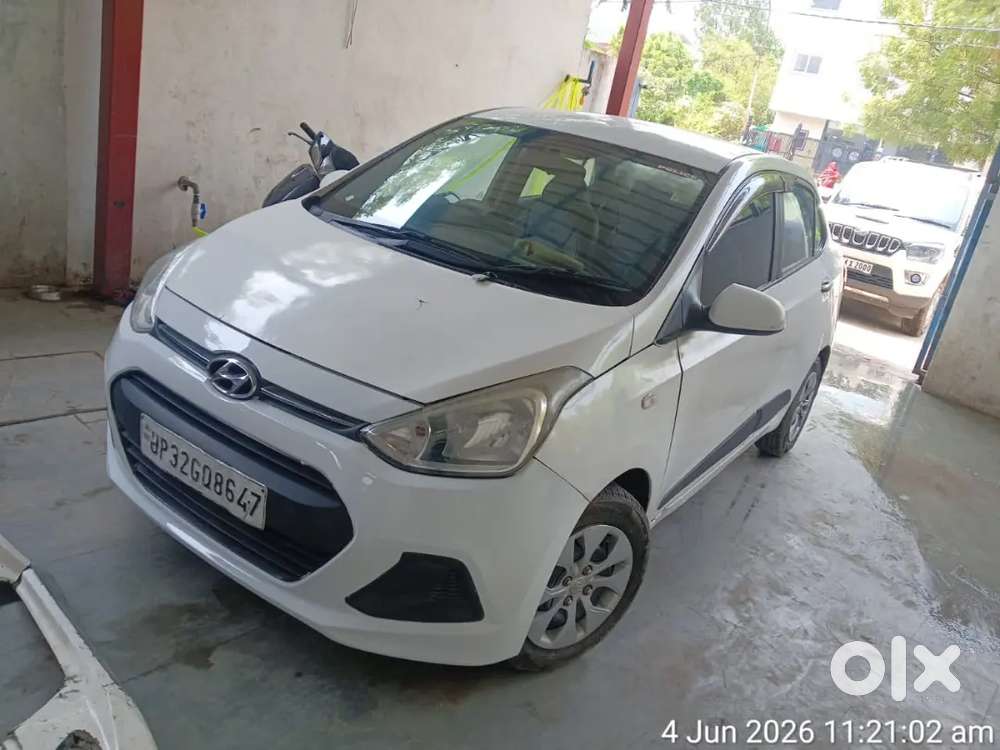 Hyundai Xcent Diesel 2015 Variant