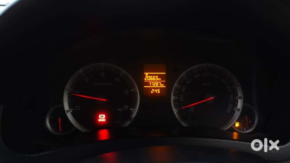 Maruti Suzuki Swift Dzire Vdi, 2013, Diesel