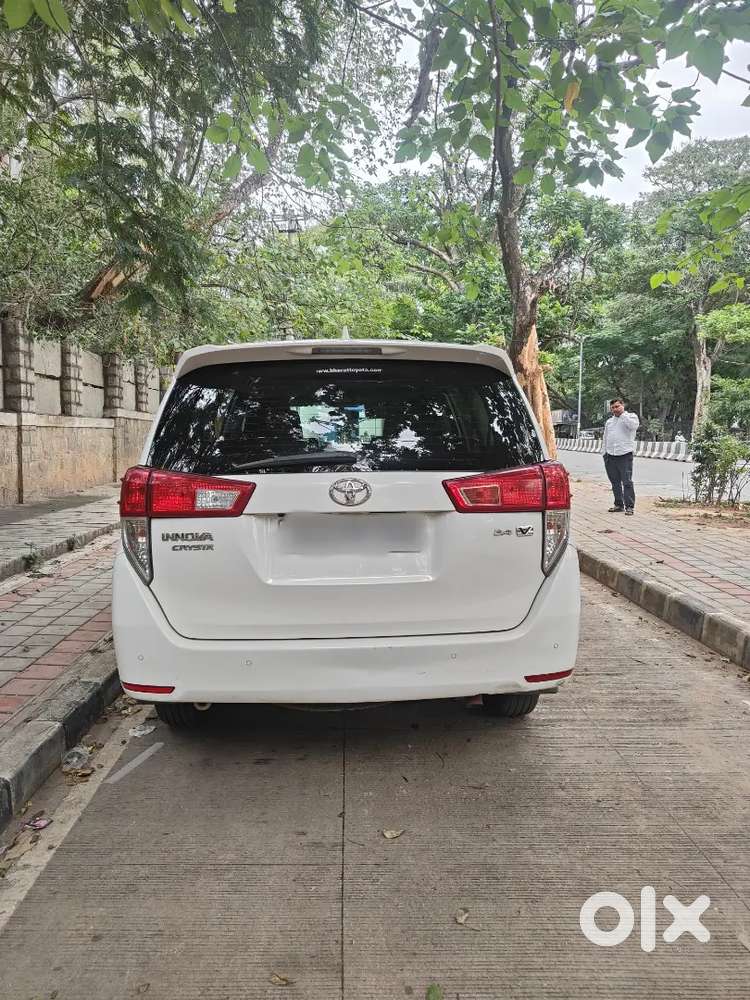 Toyota Innova Crysta Diesel Manual Well Maintained