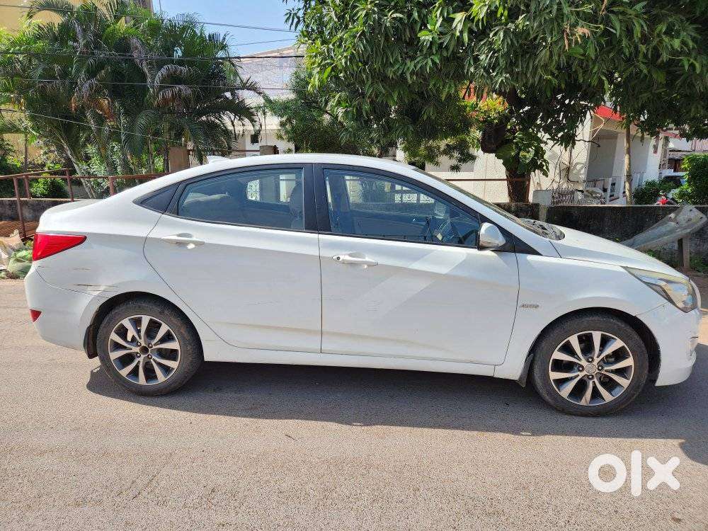 Hyundai Verna 1.6 Vtvt At Sx, 2017, Petrol