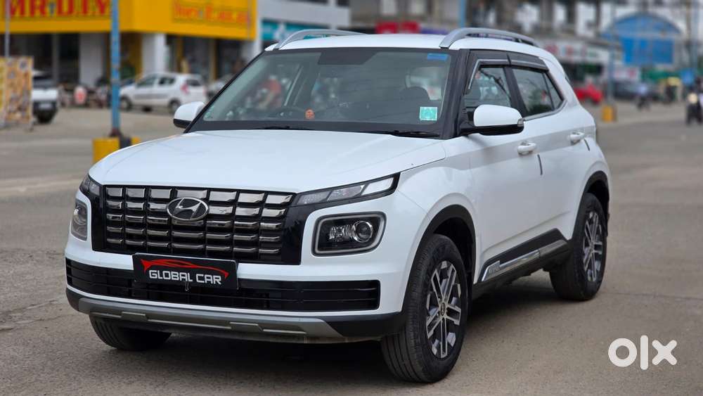 Hyundai Venue, 2022, Petrol