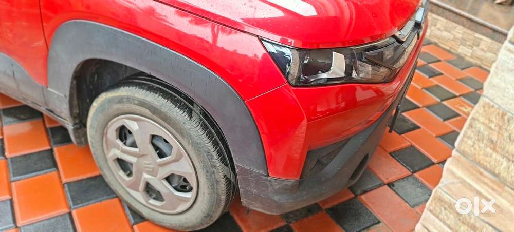 Maruti Suzuki Brezza Vxi At, 2022, Petrol