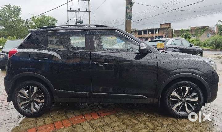 Mahindra Xuv300 W8 Option Diesel, 2021, Diesel