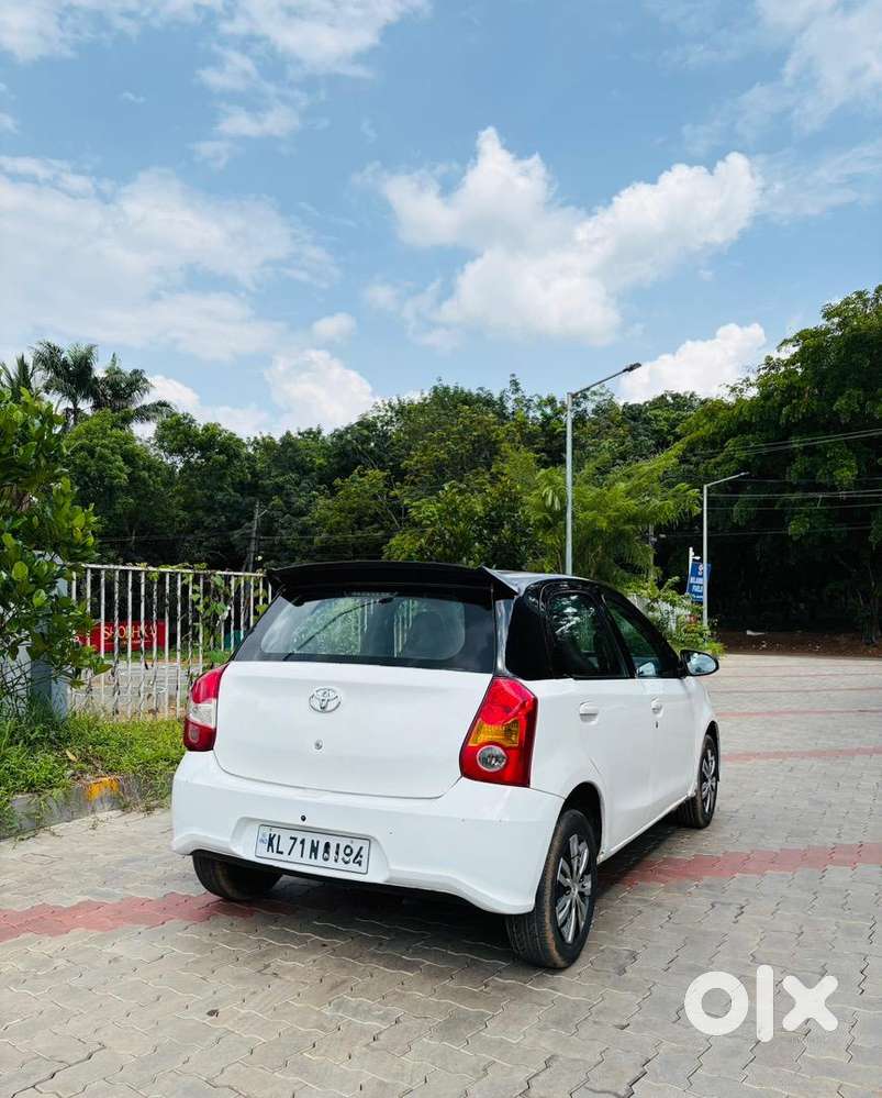 Toyota Liva Diesel 2013
