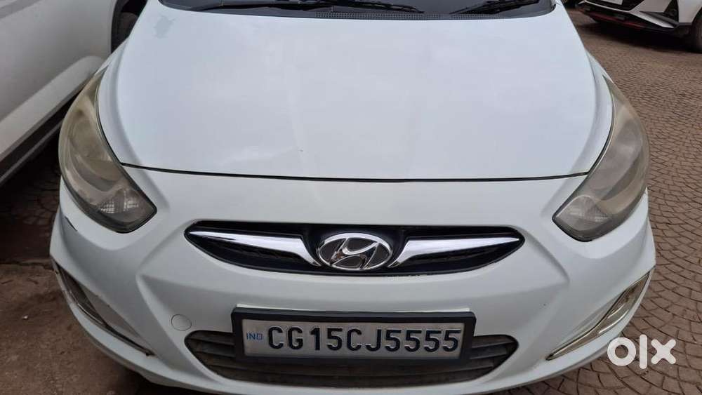 Hyundai Fluidic Verna 2011 Petrol Well Maintained