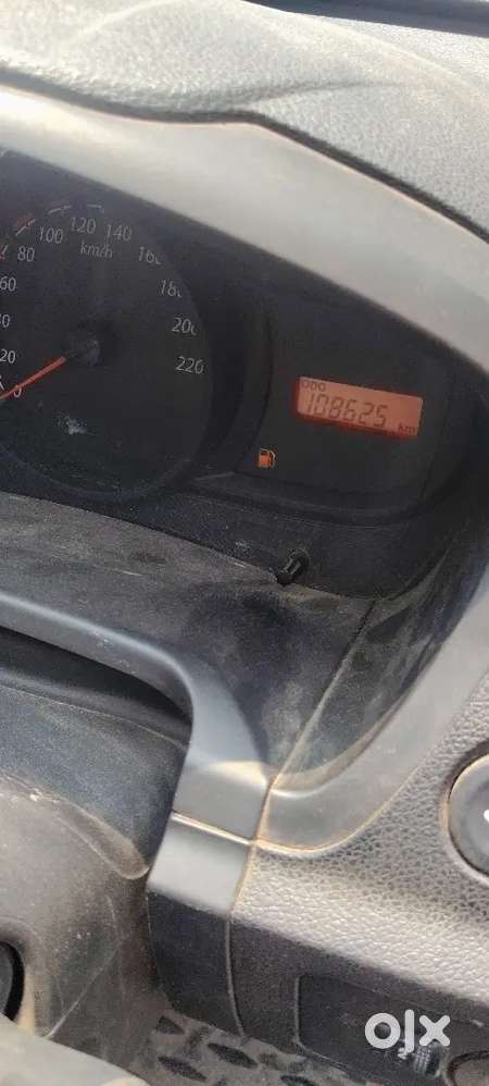 Ford Figo Zxi Petrol 2012