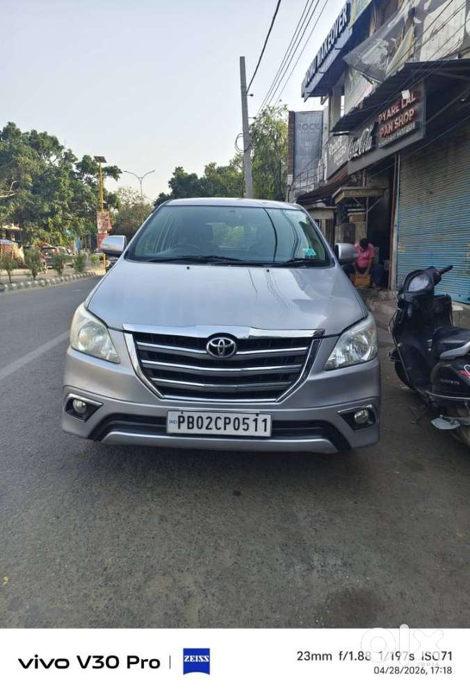 Toyota Innova 2.5 V 7 Str, 2015, Diesel