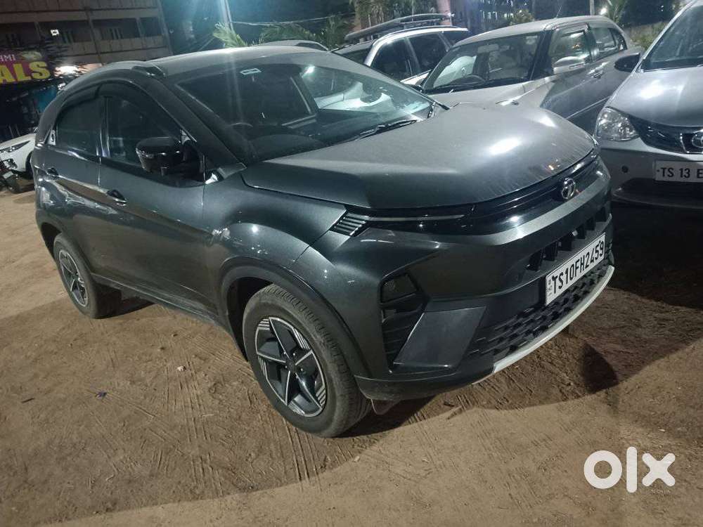 Tata Nexon 1.2 Revotron Xza Plus, 2023, Petrol