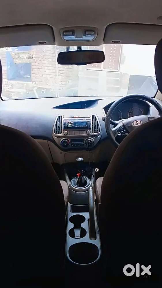 Hyundai I20 Sportz 2012