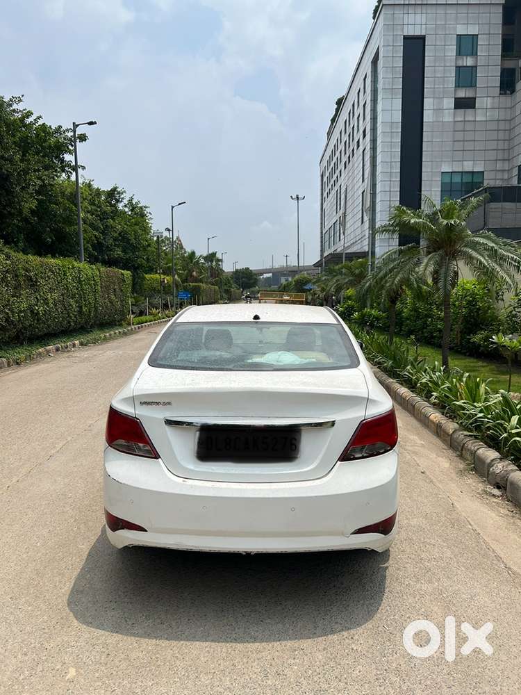 Hyundai Fluidic Verna 2015
