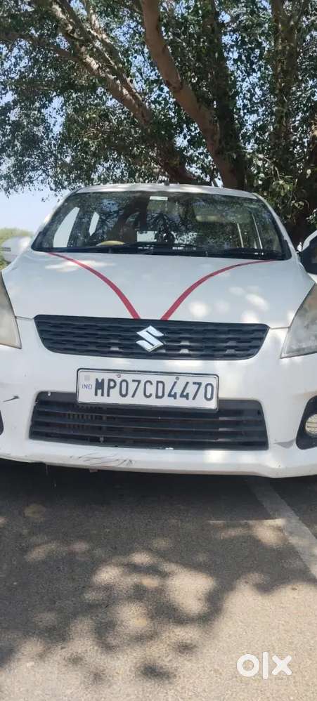 Maruti Suzuki Ertiga 2015 Diesel 90000 Km Driven