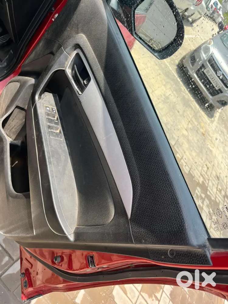 2019 Maruti Suzuki Brezza Vdi