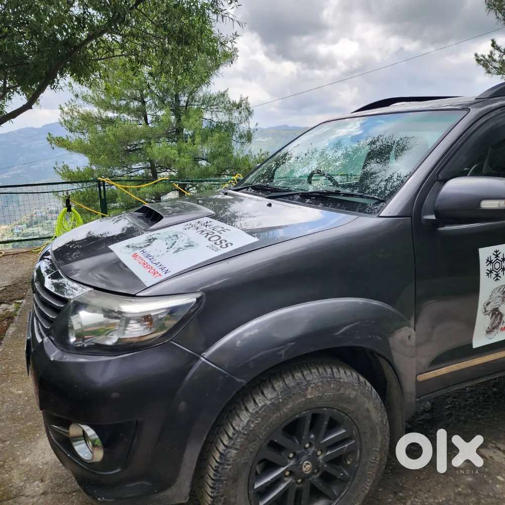 Toyota Fortuner 2015 Diesel 120000 Km Driven Well Maintained