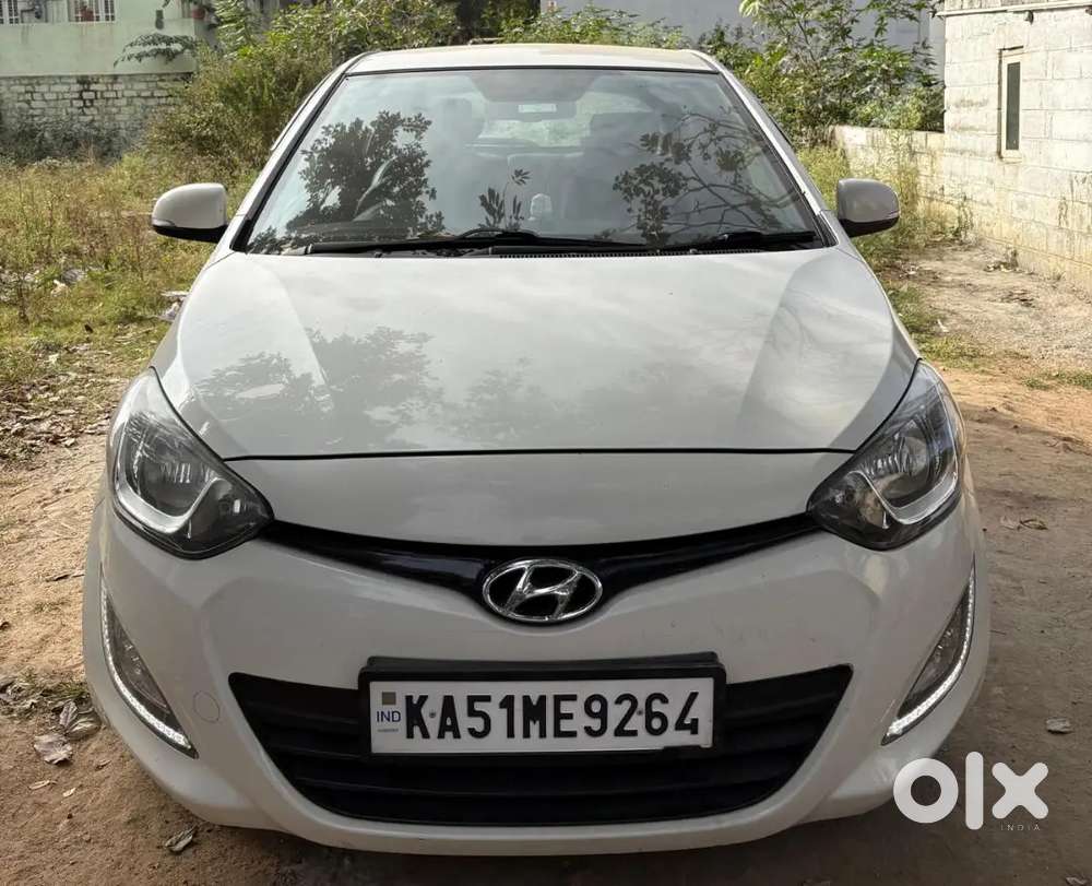 2014 Hyundai I20 Asta 1.2 Petrol  Top Model  Well Maintained